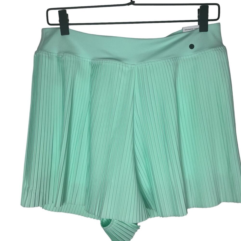Nike Pleated Women's Golf Skort Size M NWT